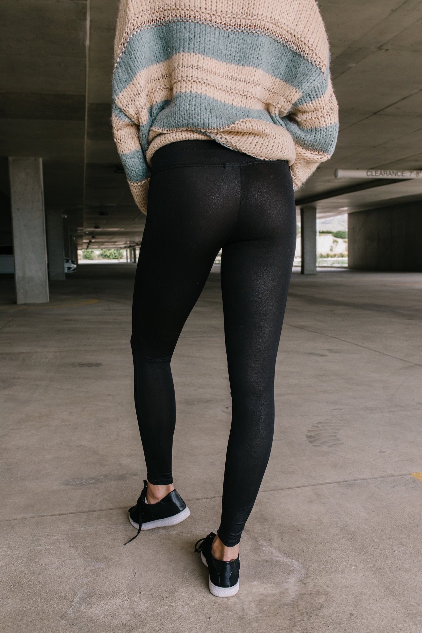 Leg Up Black Leggings