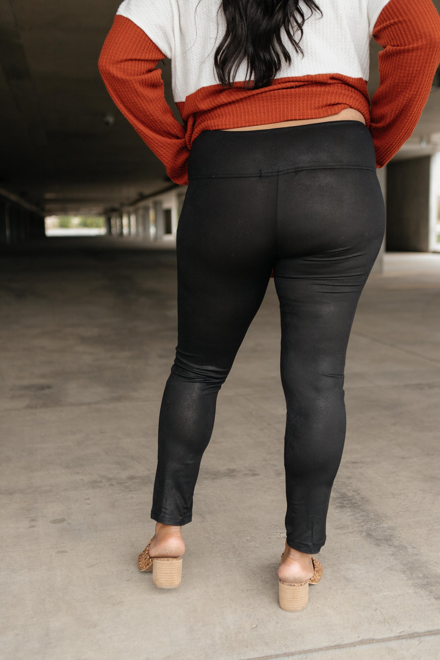 Leg Up Black Leggings