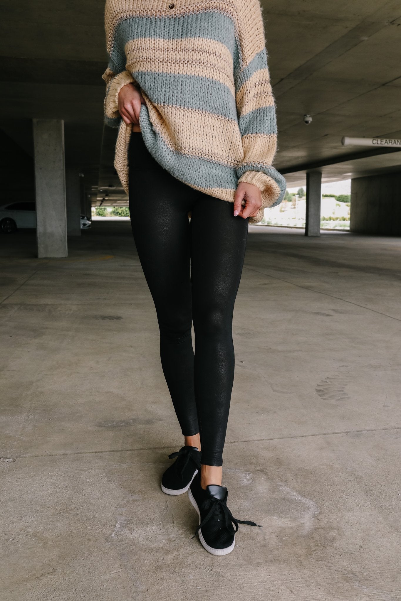 Leg Up Black Leggings