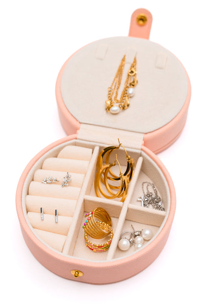 Circular Travel Jewelry Case in Pink