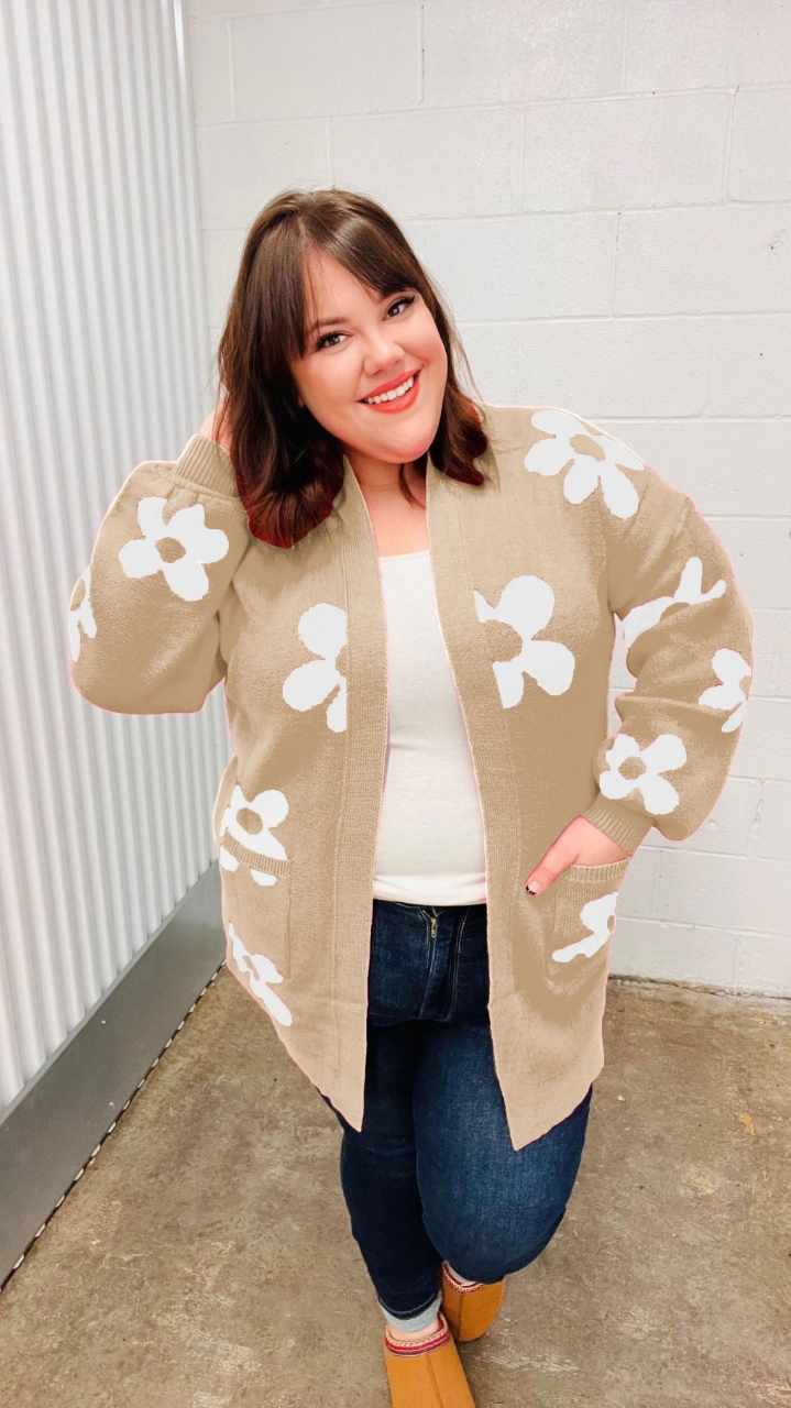 PREORDER: Retro Floral Cardigan in Three Colors