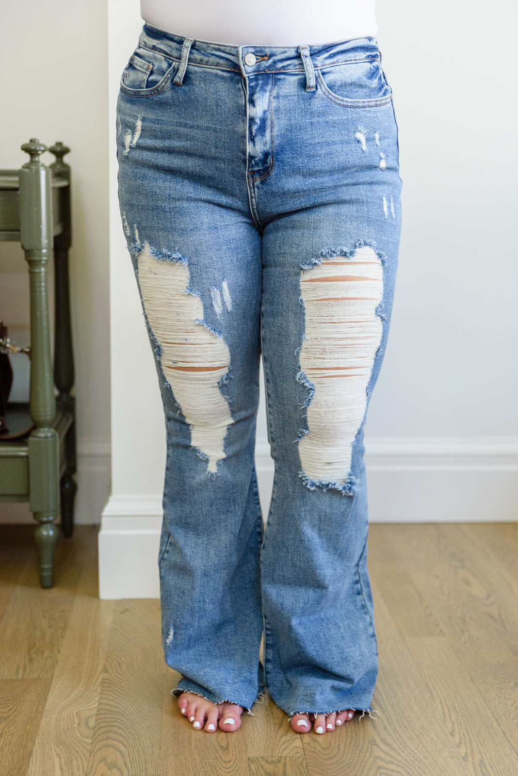 Kiana Heavy Destroy Flare Jeans