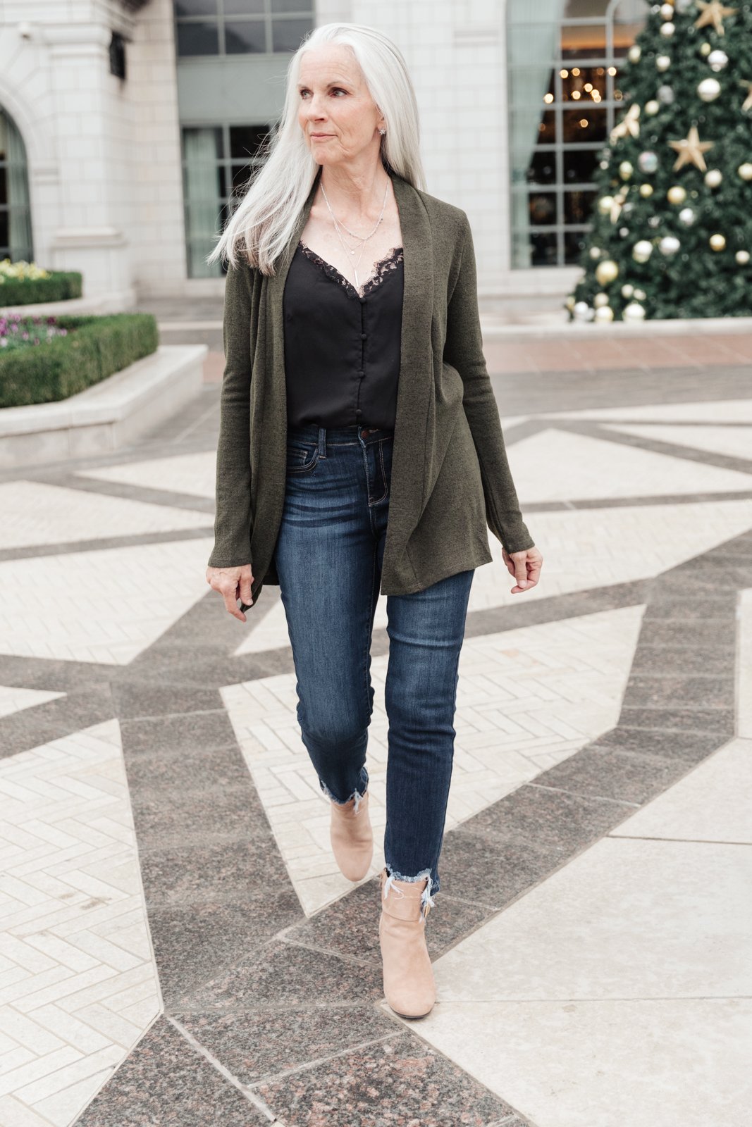 DOORBUSTER Sienna Sweater knit Cardigan In Olive
